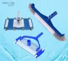 Pool vacuum brush head
