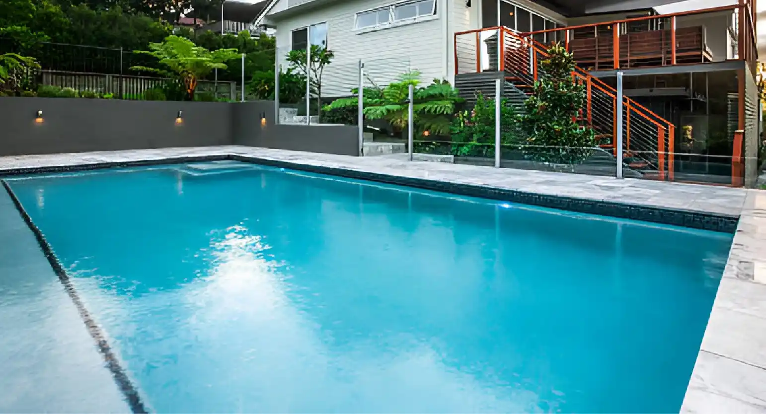 How to Choose the Right Swimming Pool Water Treatment System